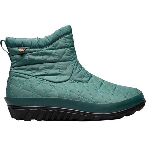 The Bogs SNOWDAY II SHORT JADE - WOMENS feature synthetic insulation and a durable black rubber sole, presented in a stylish side view.