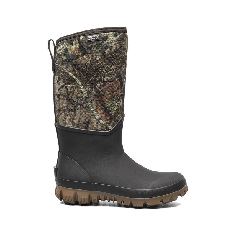 A single Bogs BOGS ARCATA TALL CAMO MOSSY OAK - MENS with a camouflage pattern on the upper shaft and a rugged, slip-resistant brown sole.